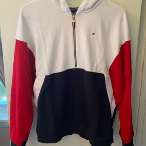 Tommy Hilfiger sweatshirt